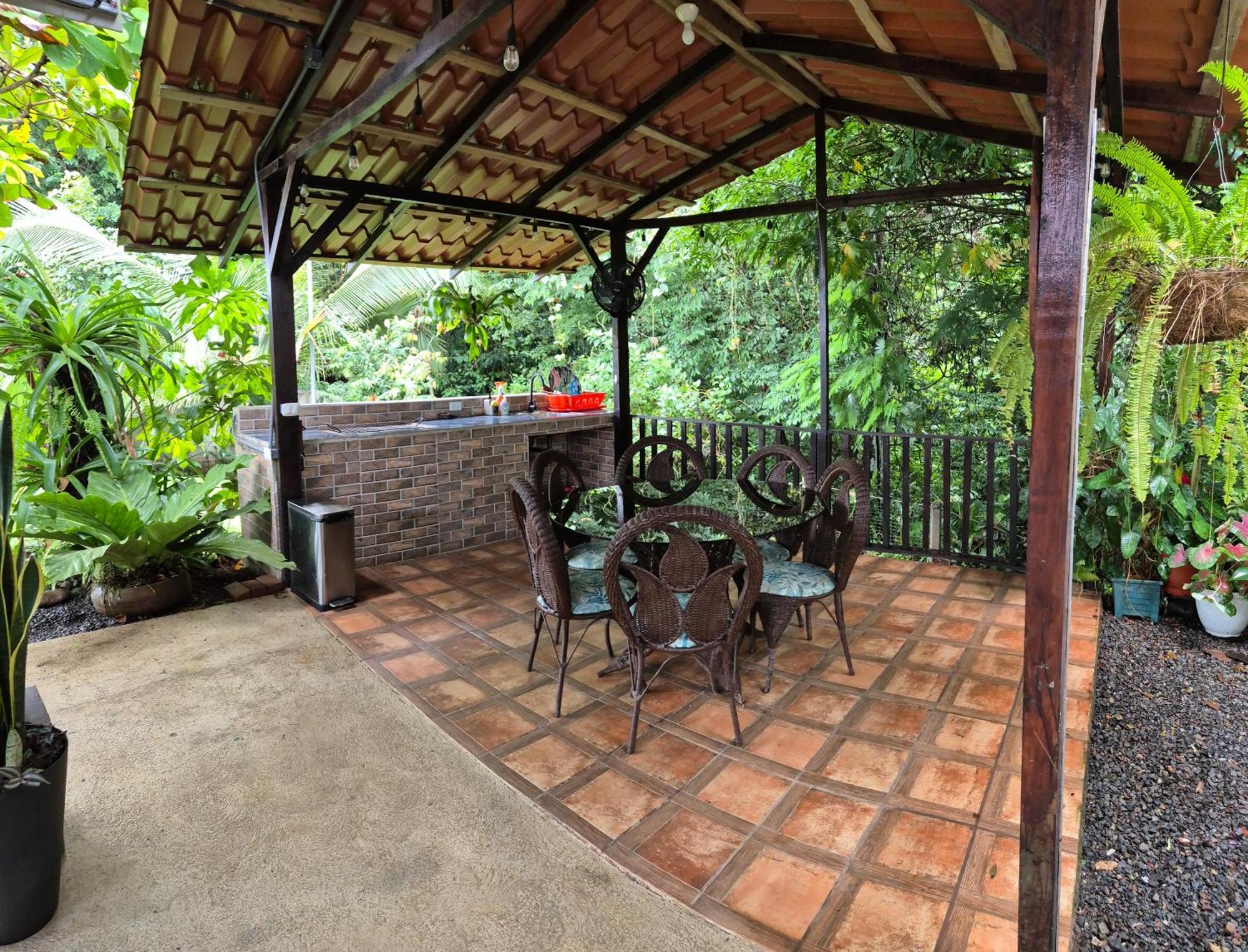 Casa Arboleda-Full House By The River And Forest And Gardens San Francisco (Alajuela) Exterior foto